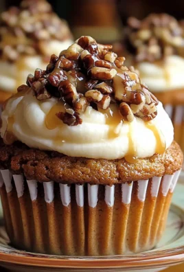 Pecan Pie Pumpkin Cupcakes